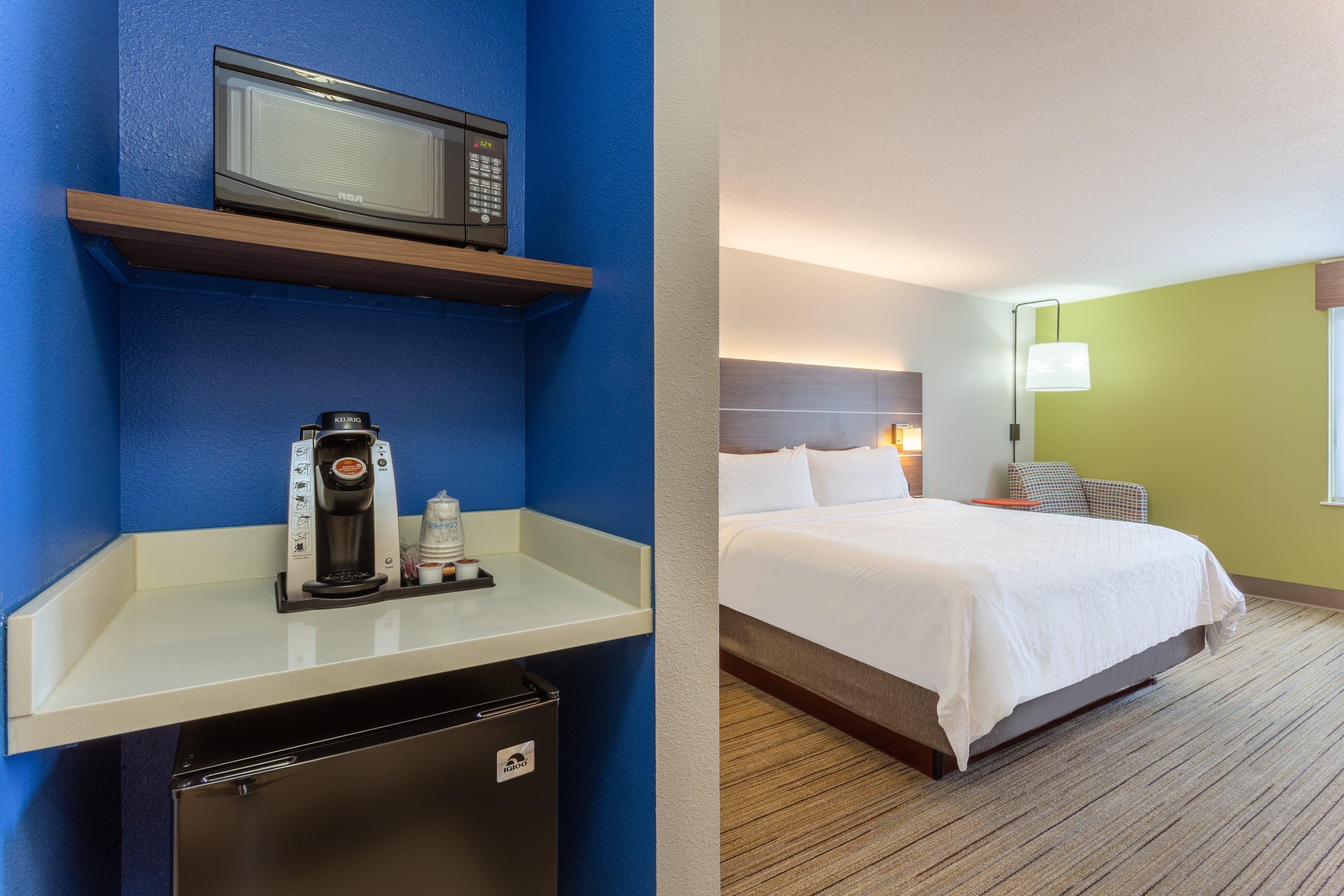 Holiday Inn Express Scottsburg By Ihg Exterior foto