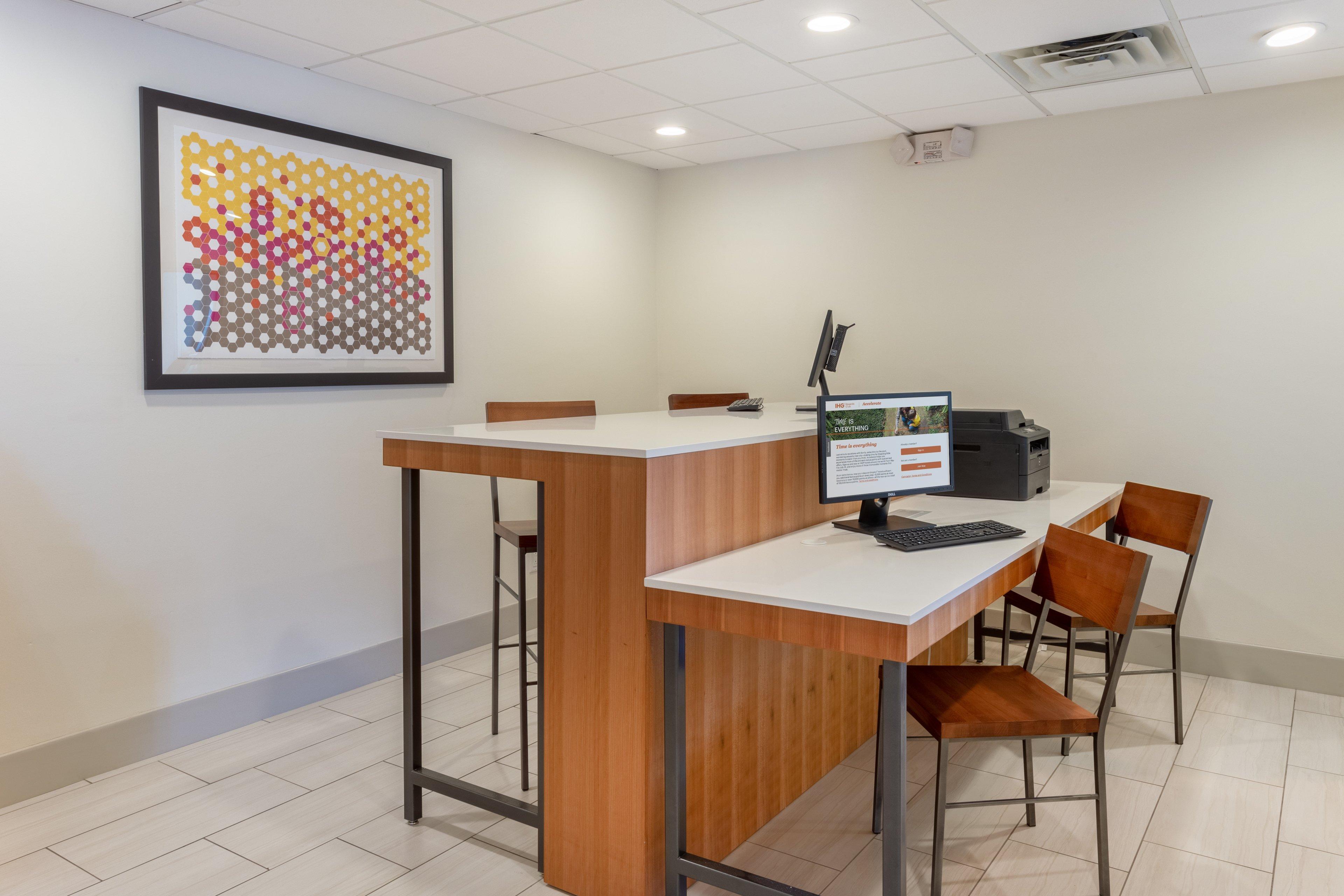 Holiday Inn Express Scottsburg By Ihg Exterior foto